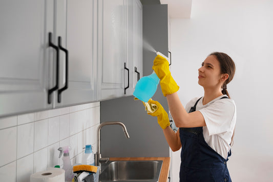 Tips to Keep Your Kitchen Cabinets Sparkling Clean